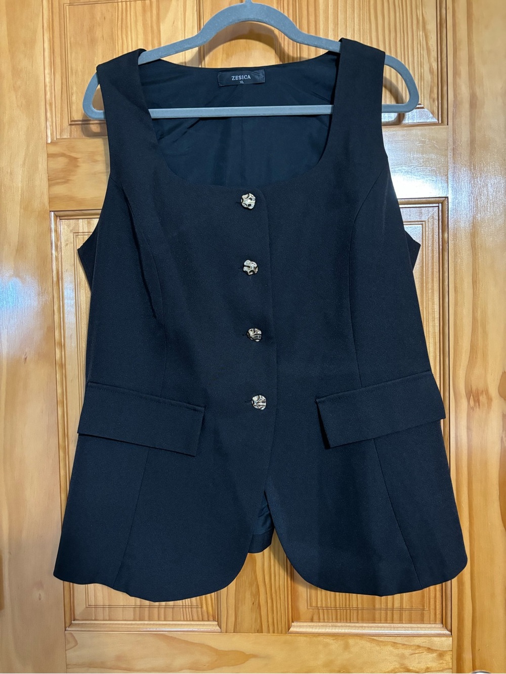 Black Tailored Sleeveless Vest